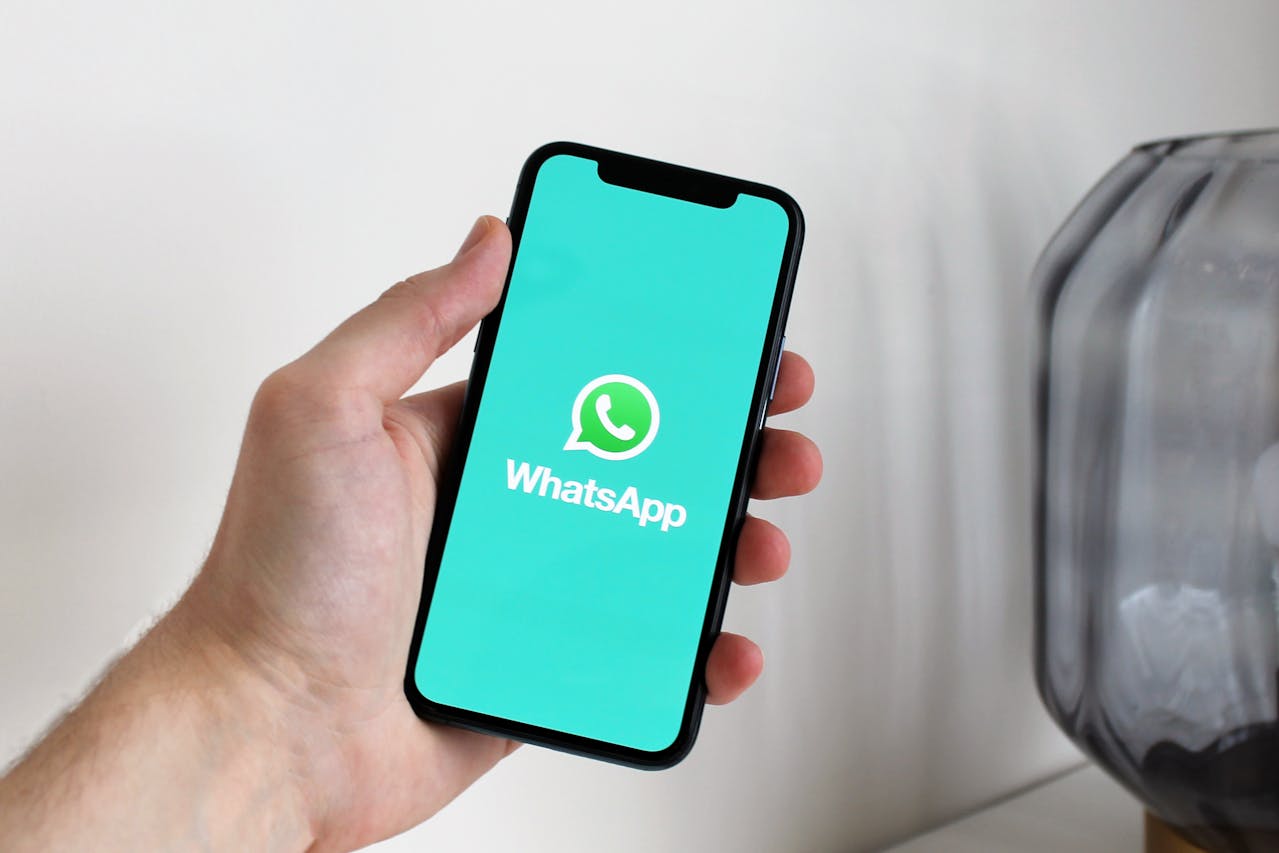 Supermercados apostam em WhatsApp para se aproximar dos consumidores